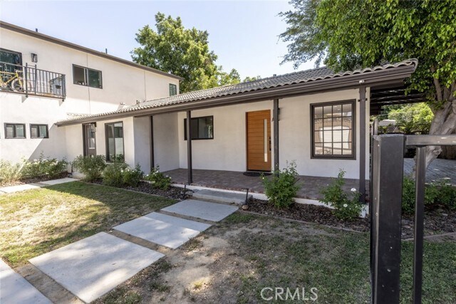 Building Photo - 20347 Runnymede St