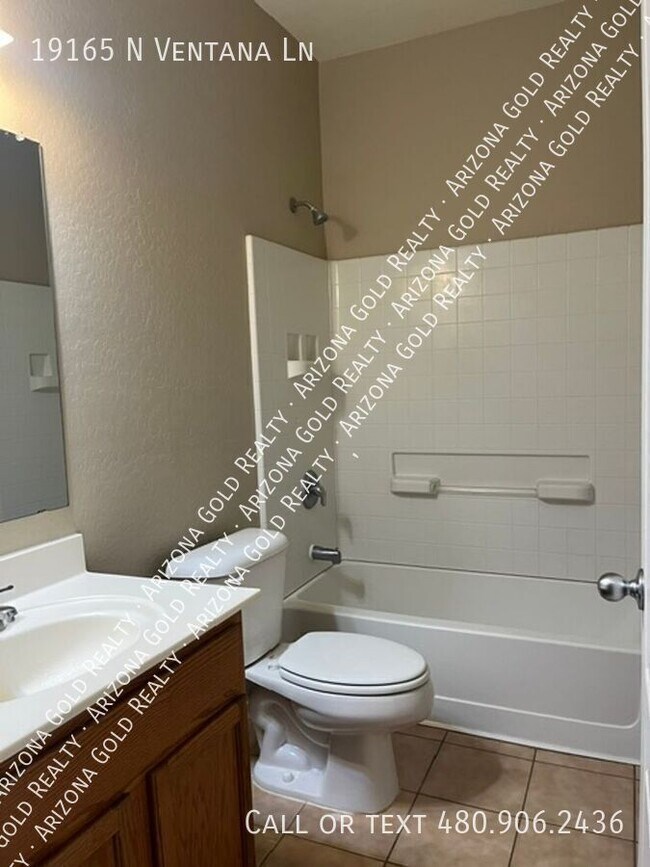 Building Photo - 19165 N Ventana Ln
