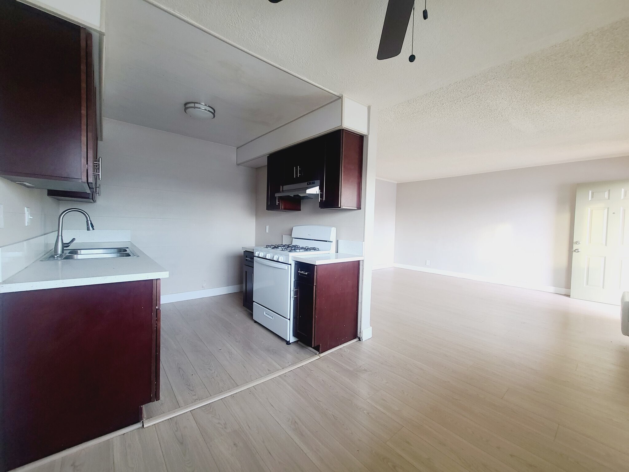 Building Photo - 8720 Orion Ave