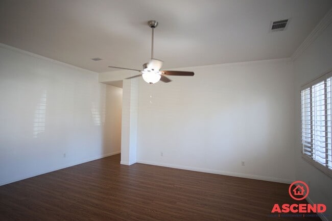 Building Photo - 8407 Glenlakes Ct
