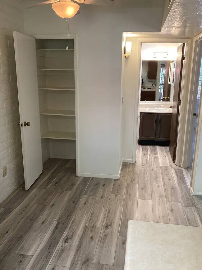 Building Photo - 3649 E 3rd St