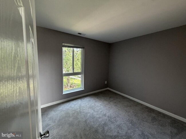 Building Photo - 3216 Spartan Rd