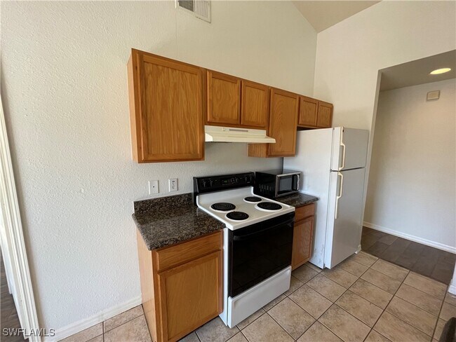 Building Photo - 7960 Preserve Cir