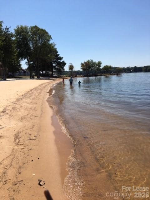 Building Photo - 646 Portside Dr