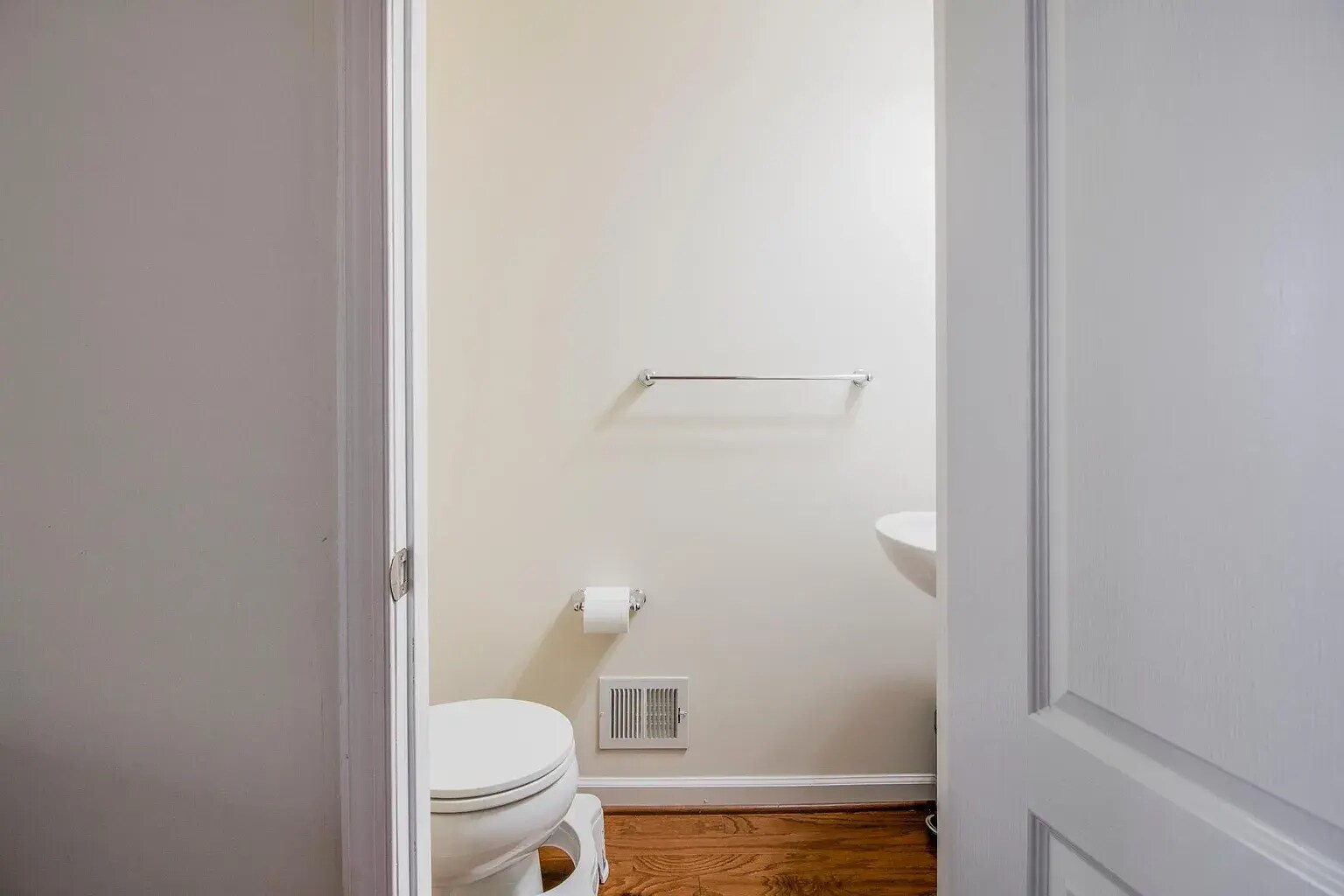 Building Photo - 7932 Pettigrew St