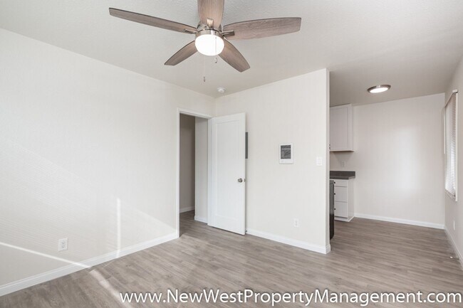 Building Photo - Upgraded Sherman Heights 1 Bedroom, Available Now!