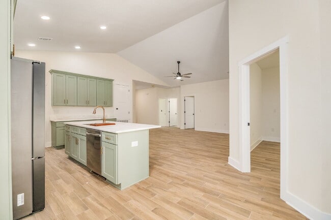 Building Photo - NEW CONSTRUCTION!