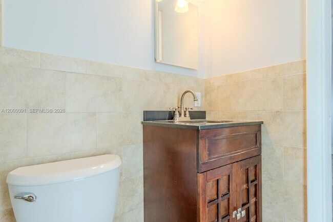 Building Photo - 5012 Grant St