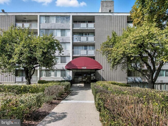 Building Photo - 1828 Metzerott Rd