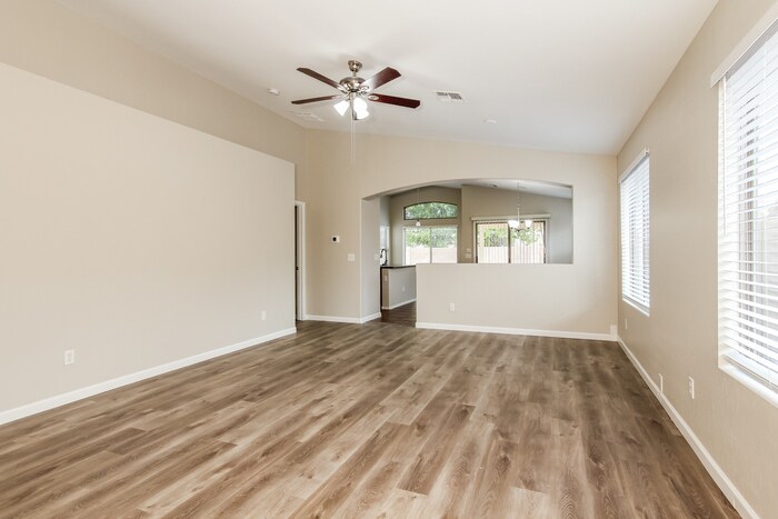 Building Photo - 6034 Castano Dr