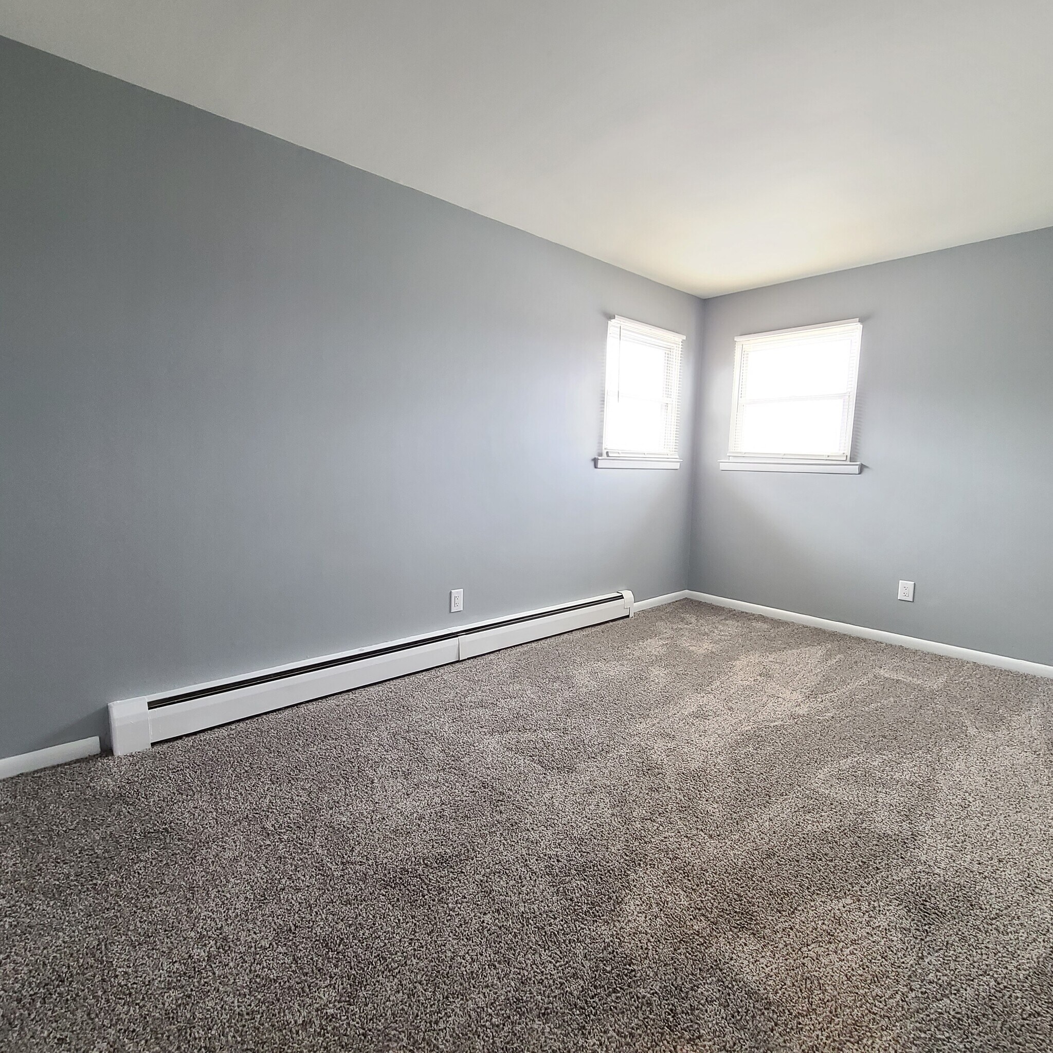 Building Photo - 5211 Cottage Ave