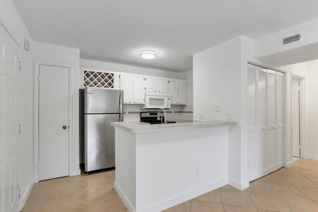 Building Photo - 1780 Palm Cove Blvd