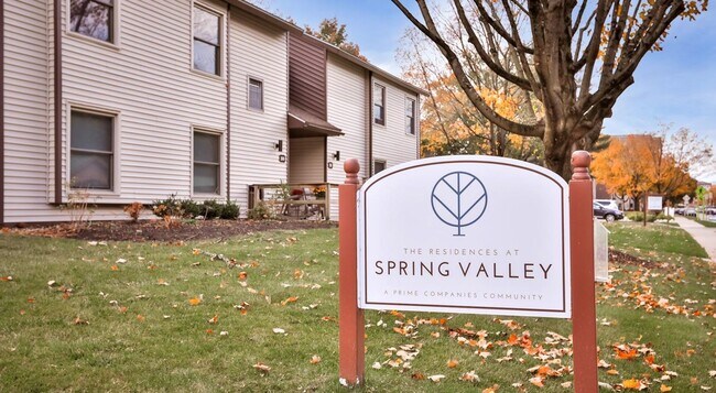 Primary Photo - 2 BR/ 2BA Luxury Apartment