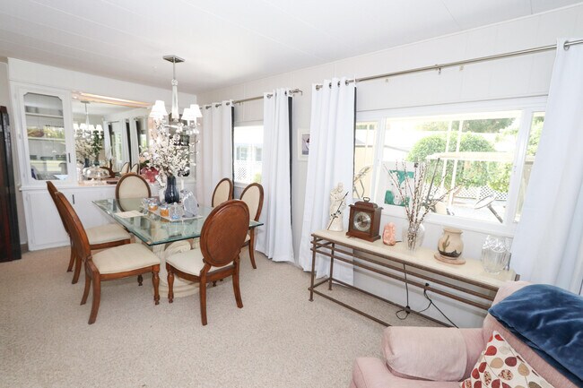 Building Photo - 209 Marisma Way