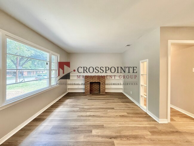 Building Photo - Charming 2 Bedroom, 1 Bathroom Home with a Bonus Room!