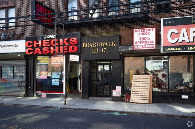 Building Entrance - Boardwalk