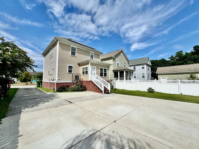 Building Photo - A Block From The Beaches! A 1st-Time Renta...