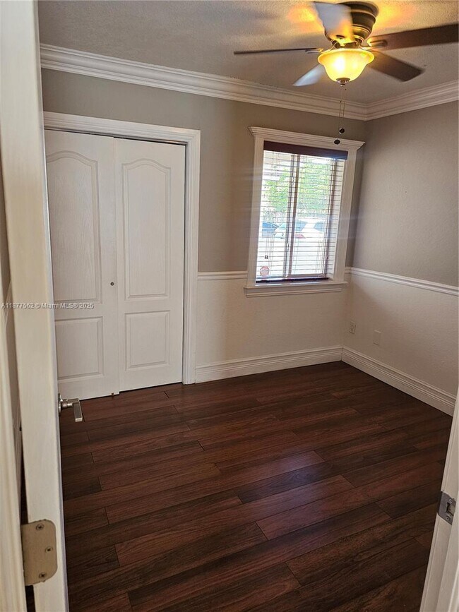 Building Photo - 17215 SW 115th Ave
