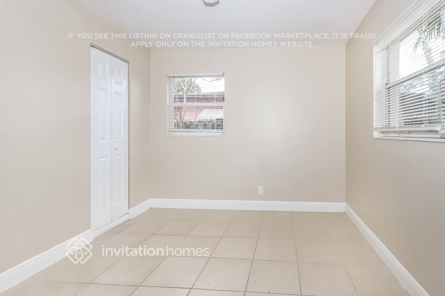 Building Photo - 5670 S 38th Ct