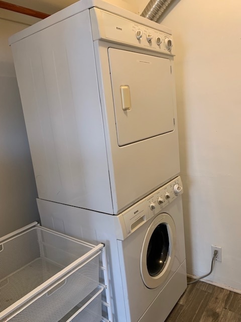 Building Photo - 225 3rd Ave