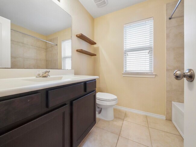 Building Photo - 1519 Spencer Glen Ln