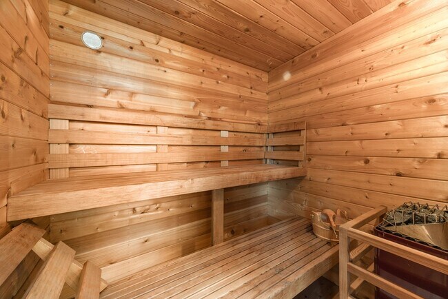 Building Photo - Architectural Contemporary with Panoramic ...