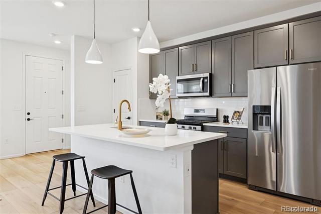 Building Photo - 6218 N Nepal Ct