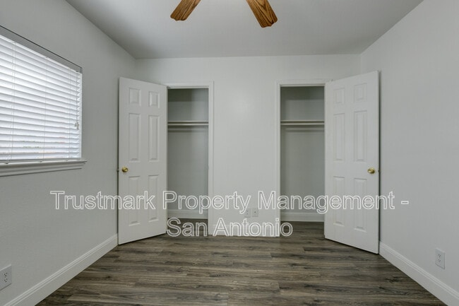Building Photo - 514 Freiling