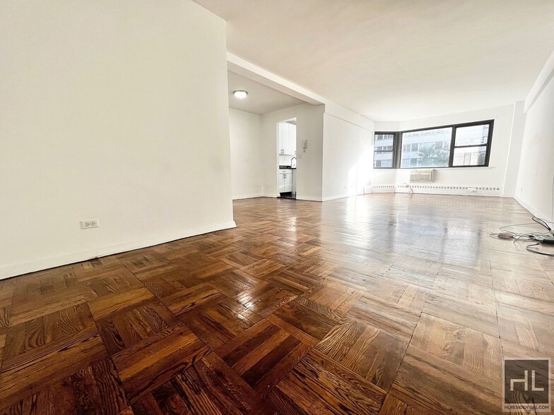 Building Photo - EAST 69 STREET