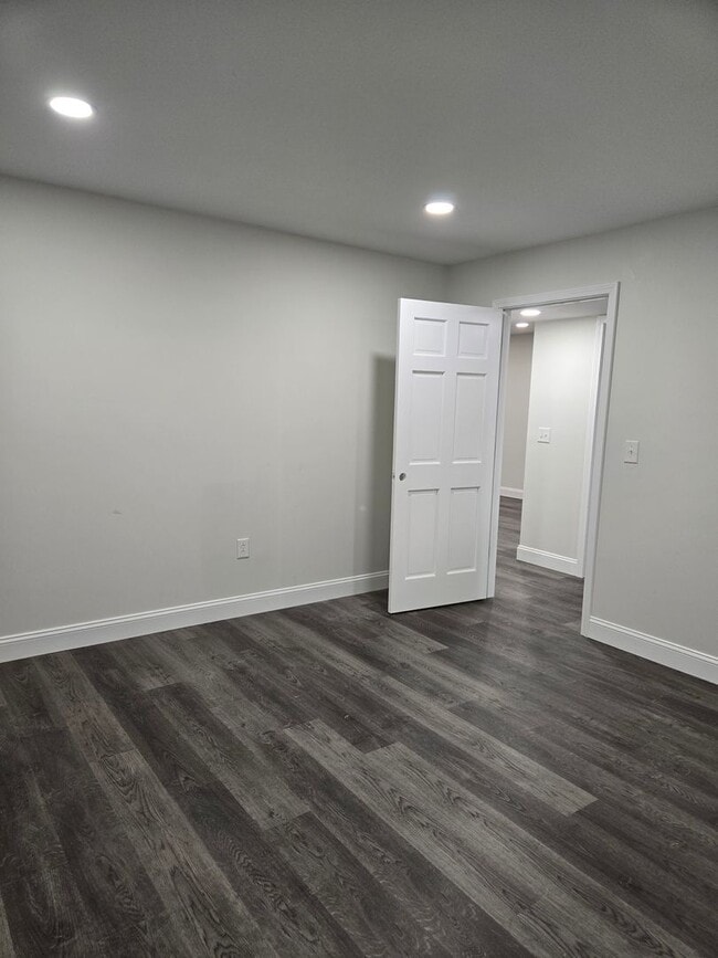 Building Photo - 108 Potomac Cir