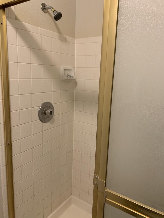 Building Photo - 2182 N Pantano Rd