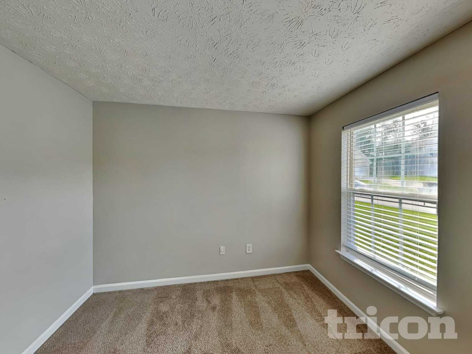 Building Photo - 103 Dumaine St