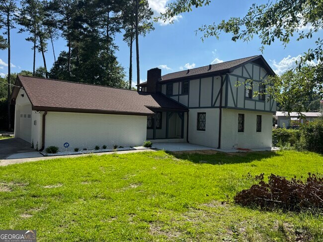 Building Photo - 6571 Rock Springs Rd