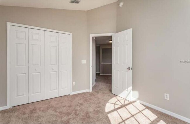 Building Photo - 154 Brushcreek Dr