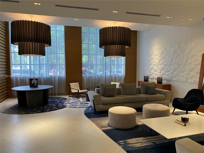 Building Photo - 3301 NE 1st Ave