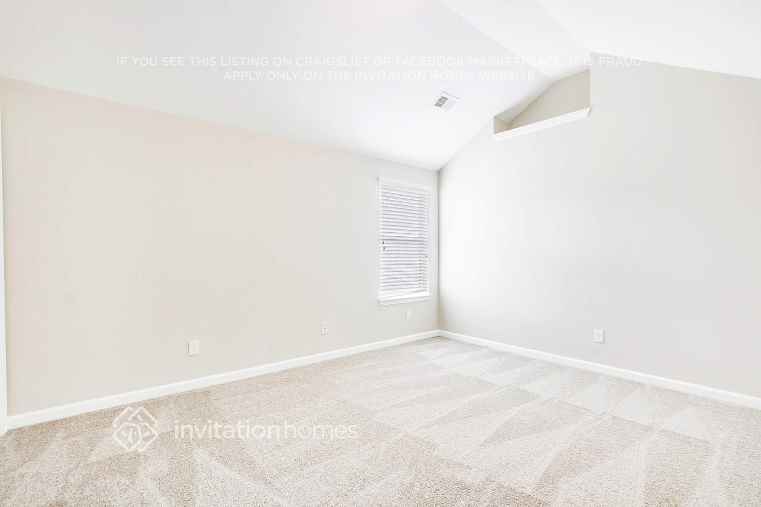 Building Photo - 4058 Dinmont Chase