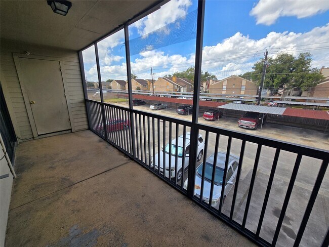 Building Photo - 10110 Forum W Dr