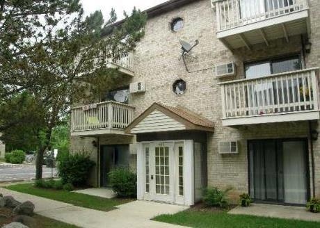 Primary Photo - 456 E Spruce Dr