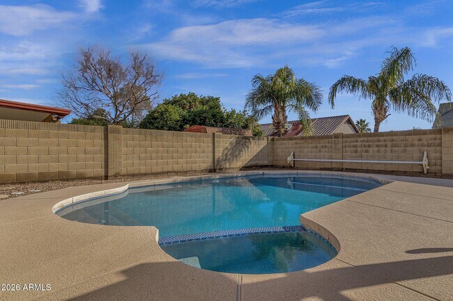 Building Photo - 4307 E Karen Dr