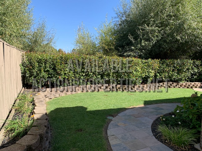 Building Photo - East Roseville Single Story, Gated Front C...