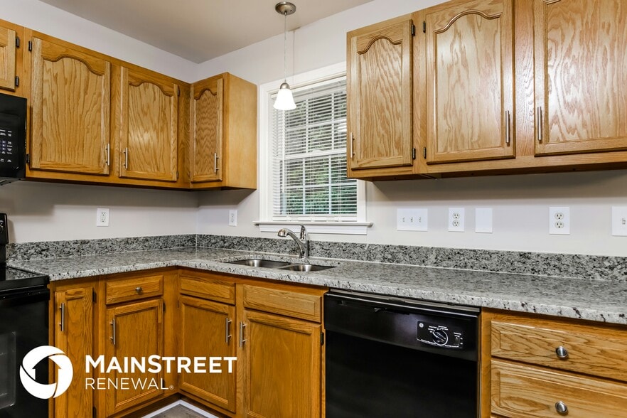 Building Photo - 5232 Springhouse Farm Rd