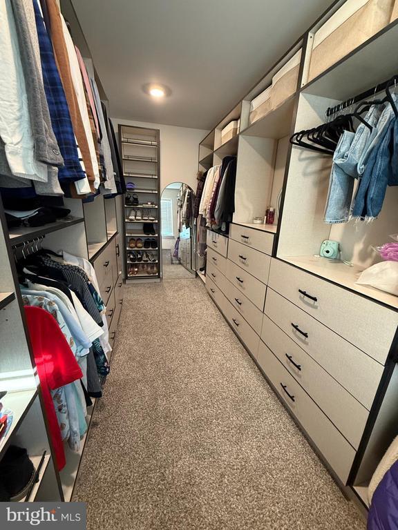 Building Photo - 367 Centergate Dr