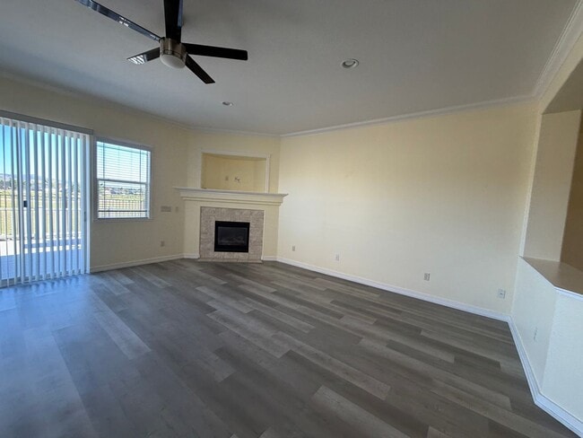 Building Photo - 1041 Turnberry Dr