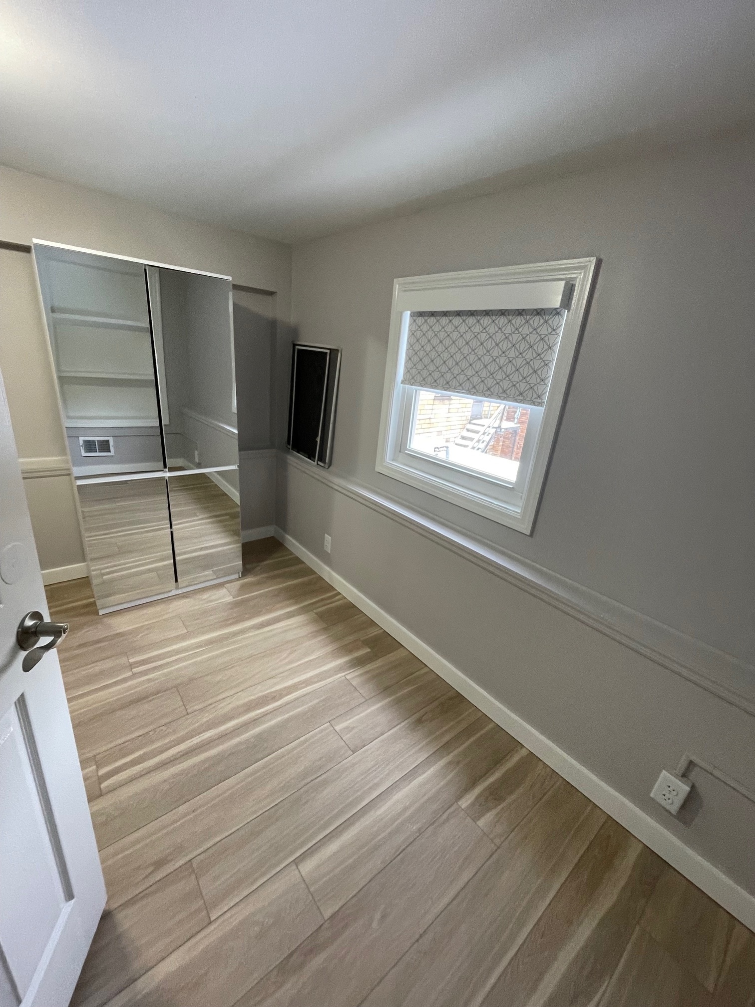 Bedroom - 919 Pennsylvania Ave