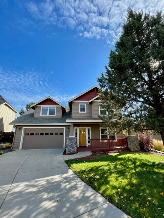 Primary Photo - Gorgeous 3 bedroom spacious home in NE Ben...