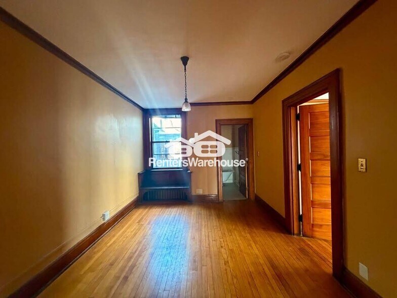 Building Photo - 669 17th St