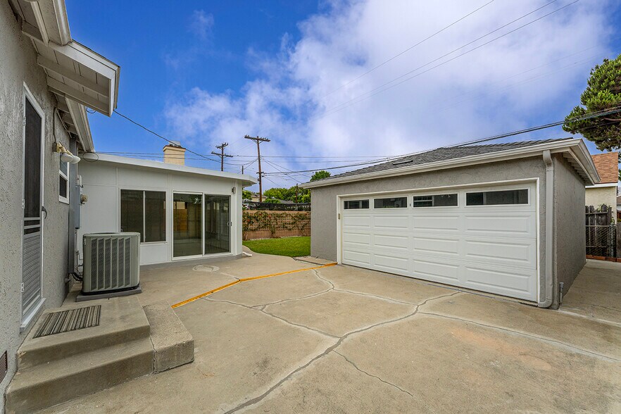 Building Photo - 4762 Imlay Ave