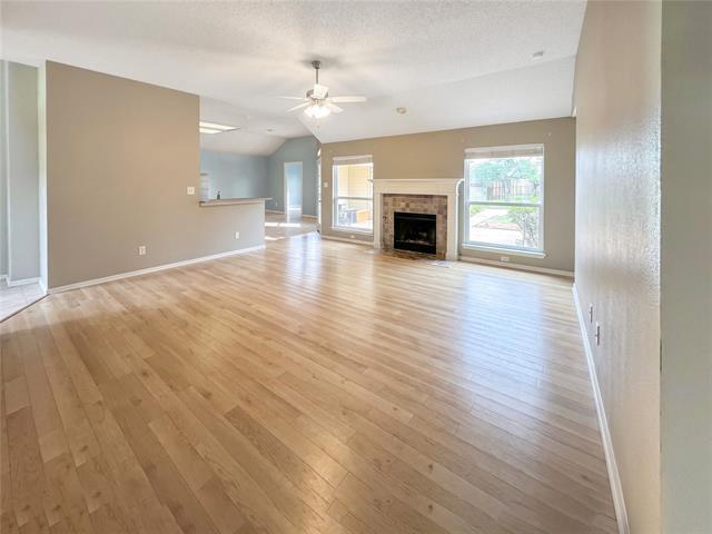 Building Photo - 3813 Cromwell Dr