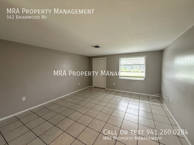Building Photo - 562 Briarwood Rd