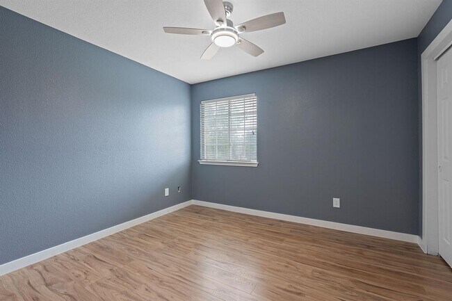Building Photo - 14517 Harris Ridge Blvd